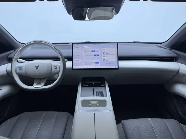 2024 Deepal L07 BEV 56.12KWH,autocango,china used car exporter,china ev exporter,chinese used car exporter,chinese used ev exporter