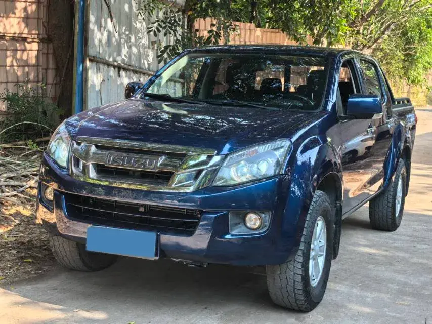 2020 Isuzu LingTuo 2.5T 150HP L4 6MT