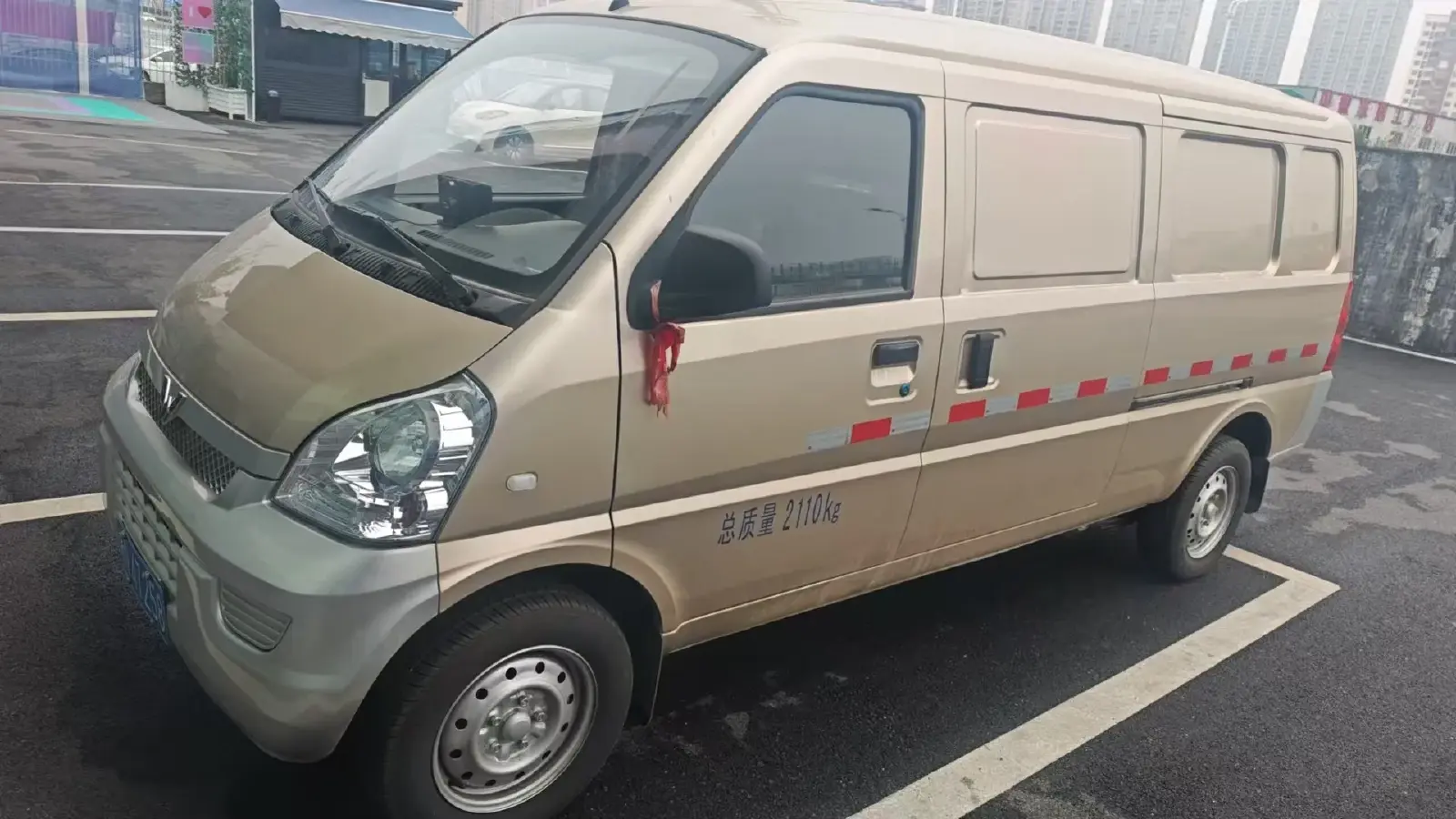 2022 WuLing RongGuang S 1.2L 76HP L4 5MT