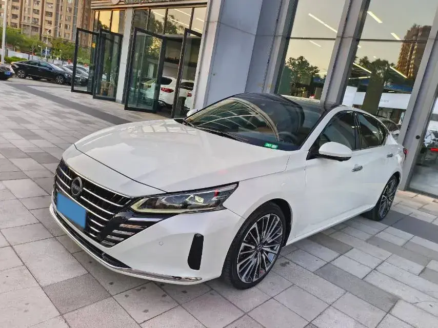 2022 Nissan Teana 2.0T 243HP L4 CVT