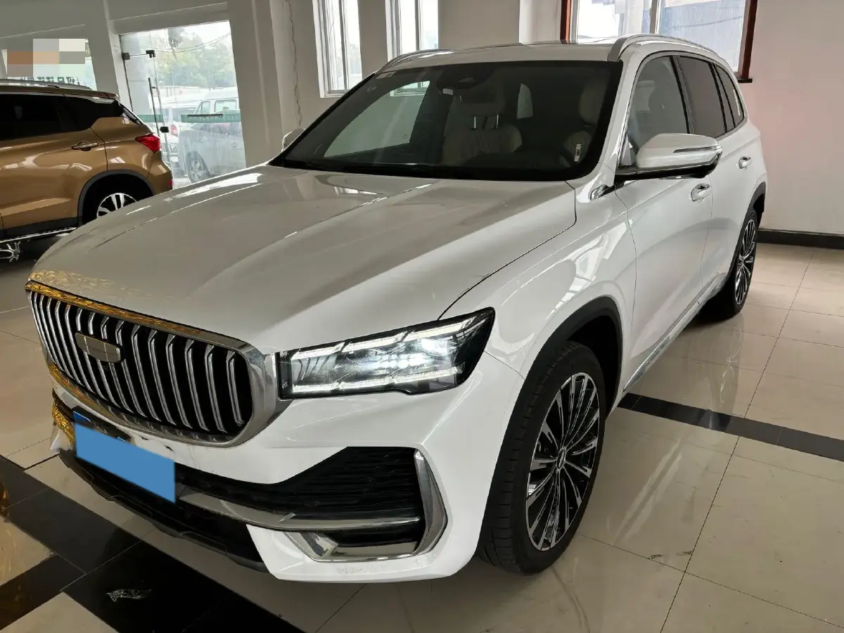 2025 Geely Monjaro 2.0T 238HP L4 8AT