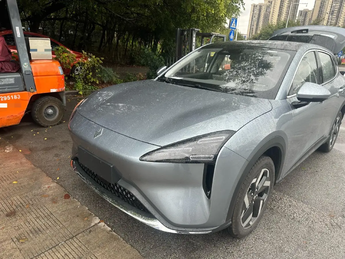 2026 BaoJun Cloud Sea BEV