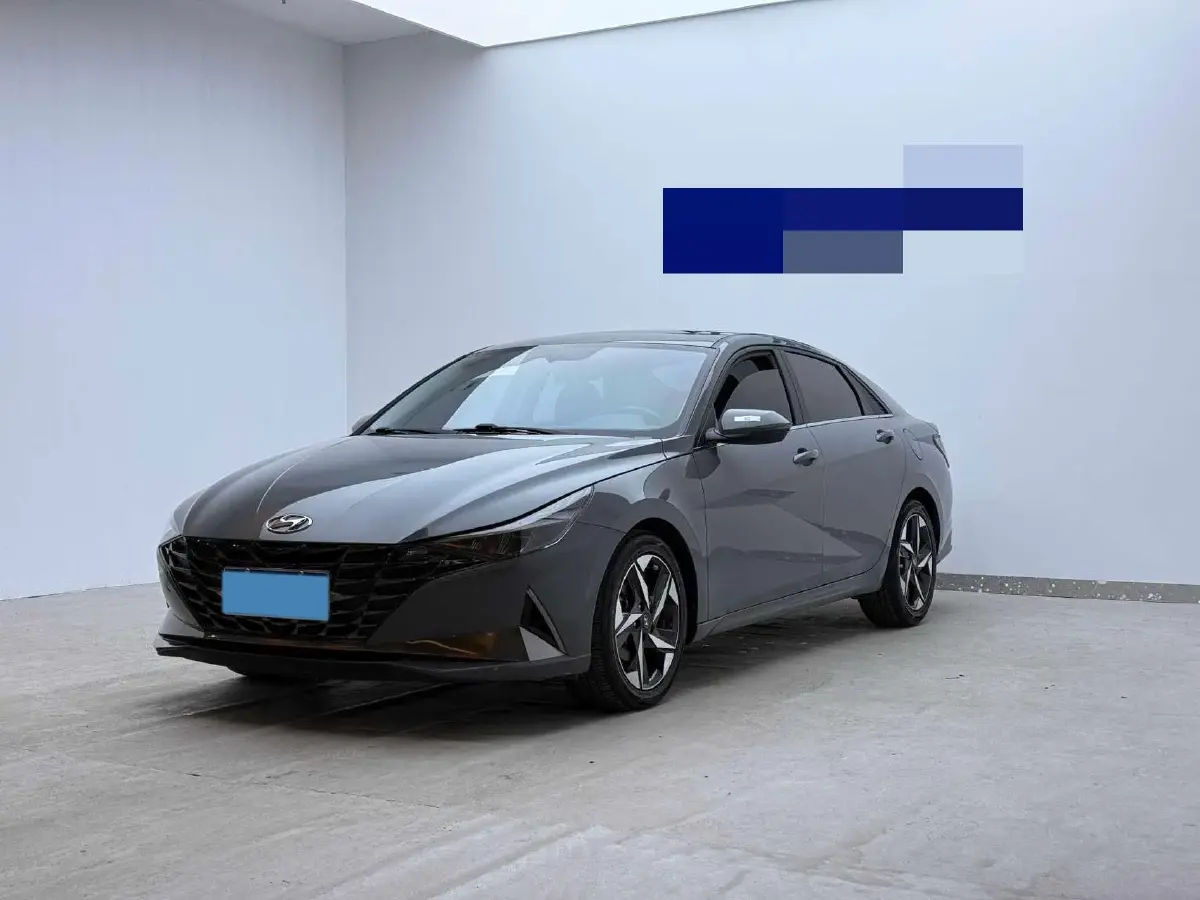 2022 Hyundai Elantra 1.5L 115HP L4 CVT