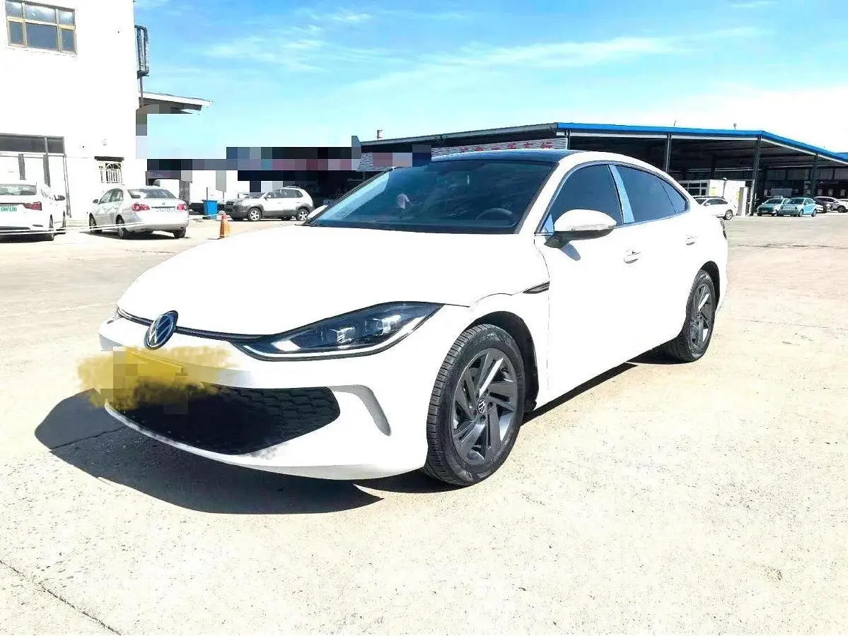 2022 Jetour DASHING i-DM 1.5T 156HP L4 3DHT PHEV 19.27KWH