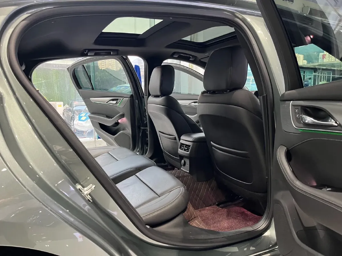 2024 Cadillac CT5 2.0T 237HP L4 10AT,autocango,china used car exporter,china ev exporter,chinese used car exporter,chinese used ev exporter