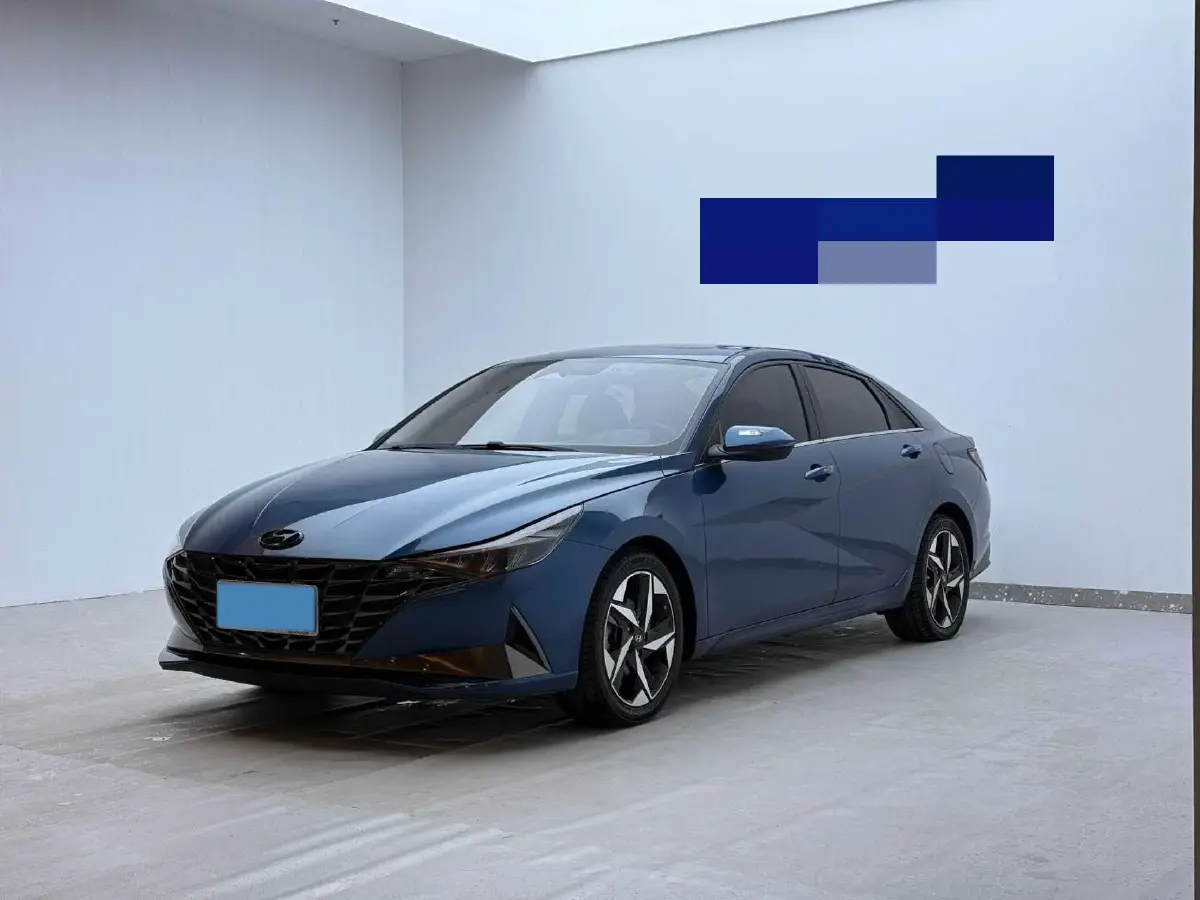 2022 Hyundai Elantra 1.5L 115HP L4 CVT