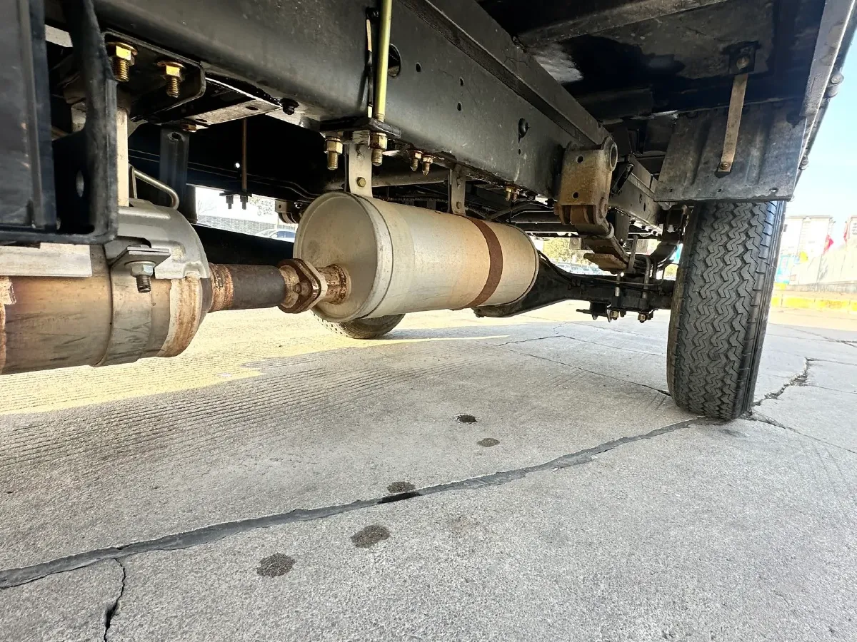 2023 DongFeng DFSK D71 1.6L 122HP L4 5MT,autocango,china used car exporter,china ev exporter,chinese used car exporter,chinese used ev exporter