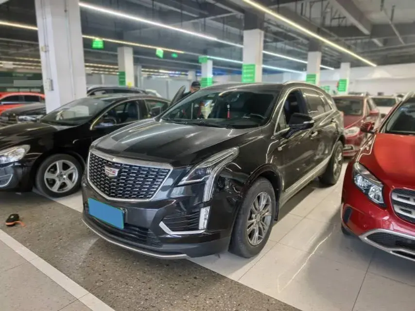2020 Cadillac XT5 2.0T 237HP L4 9AT