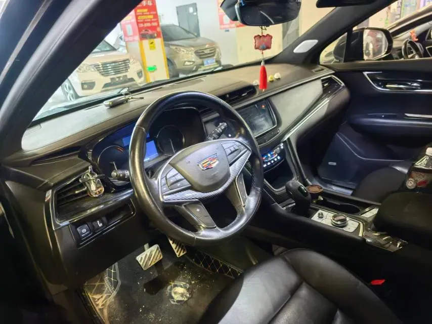 2020 Cadillac XT5 2.0T 237HP L4 9AT,autocango,china used car exporter,china ev exporter,chinese used car exporter,chinese used ev exporter