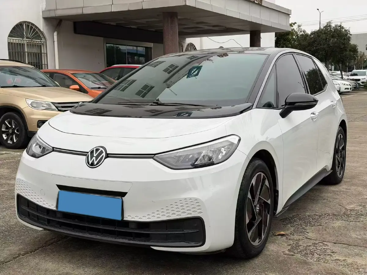 2024 Volkswagen ID.3 BEV 52.8KWH