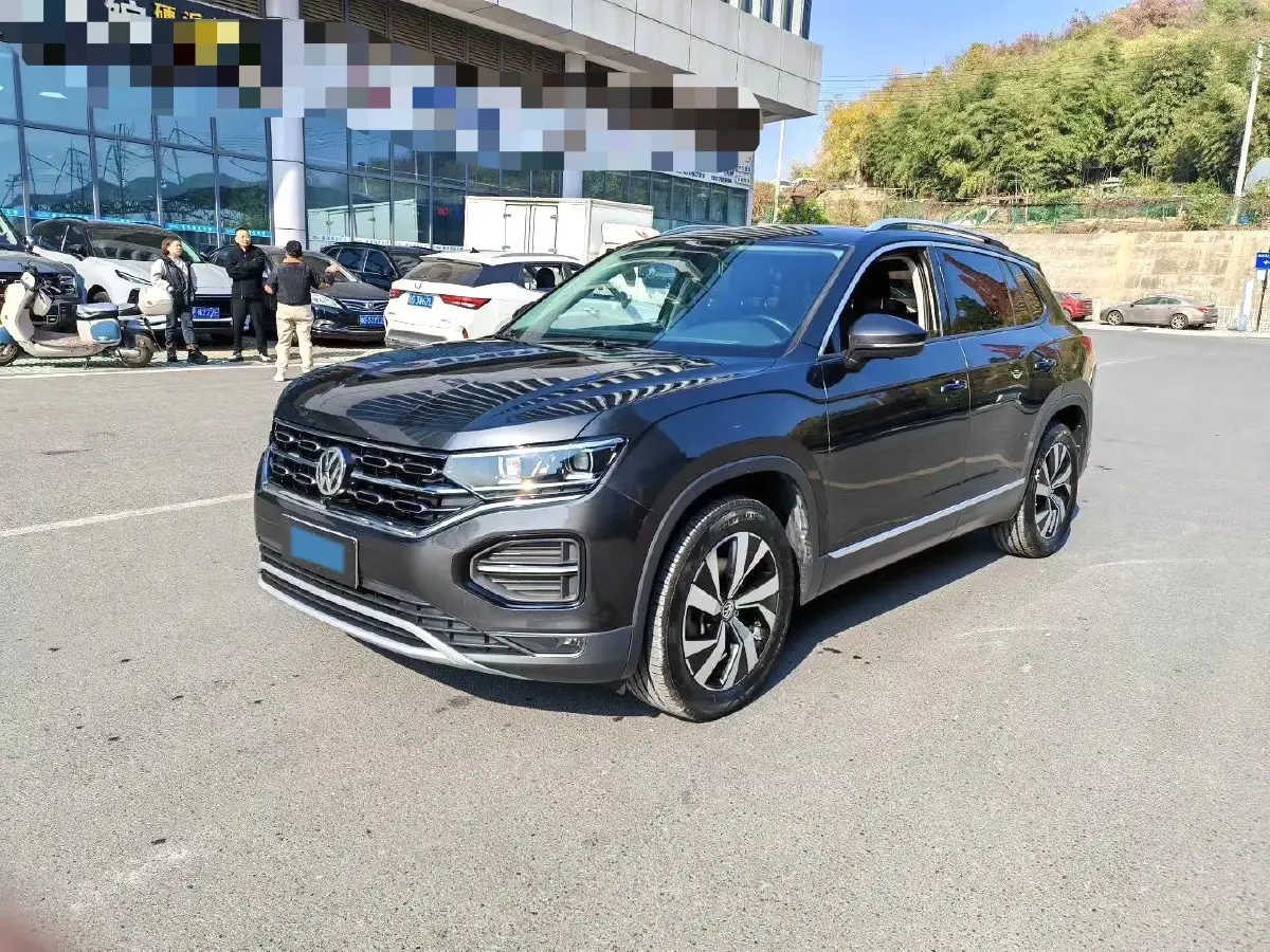 2019 Jeep Cherokee 2.0T 234HP L4 9AT