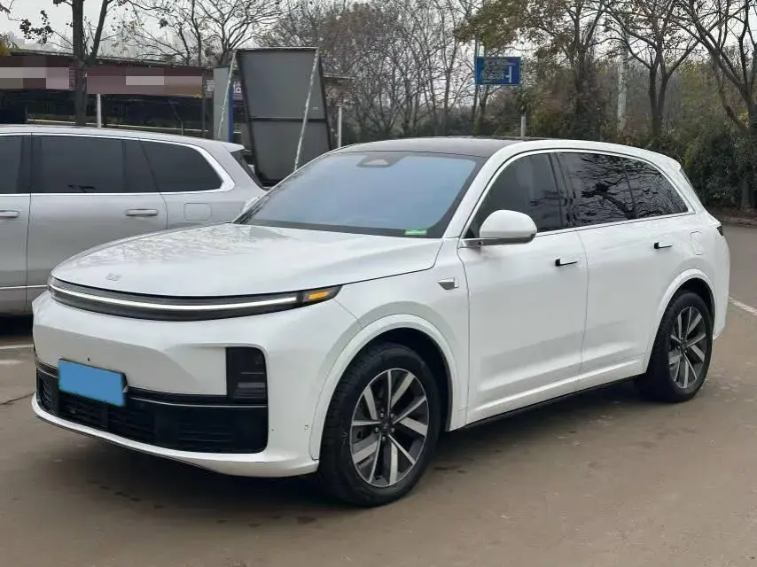 2023 Li L7 Range Extended 154HP REEV 40.9KWH