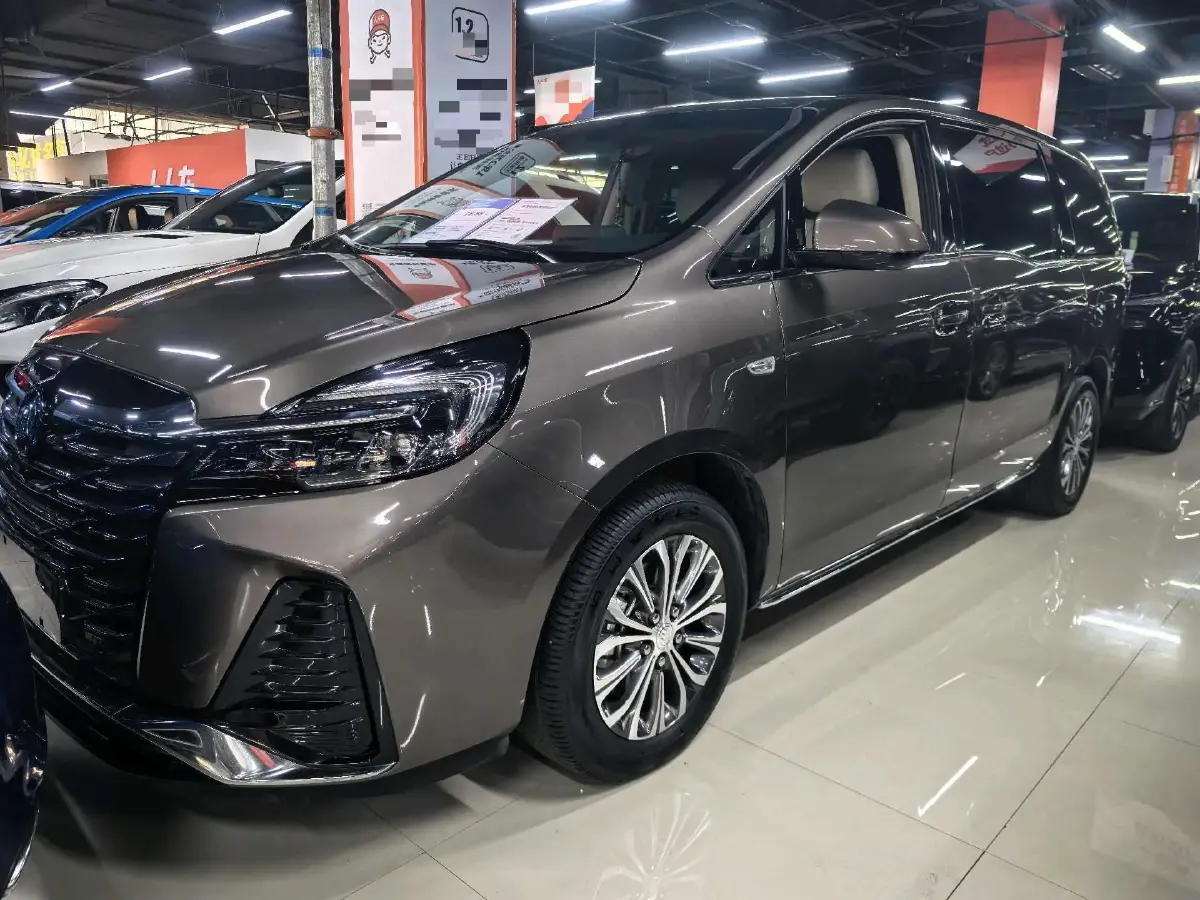 2023 Buick GL8 2.0T 237HP L4 9AT