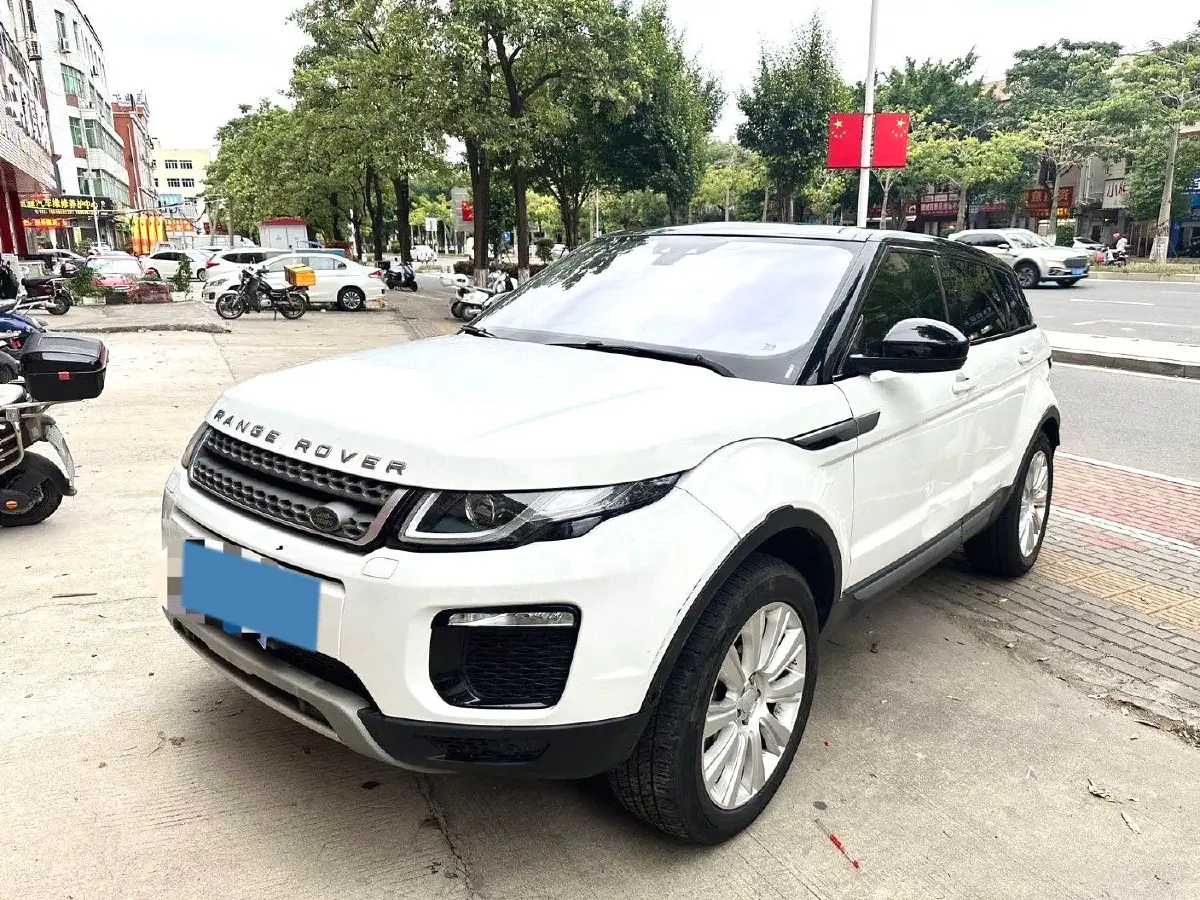 2018 Land Rover Range Rover Evoque 2.0T 241HP L4 9AT