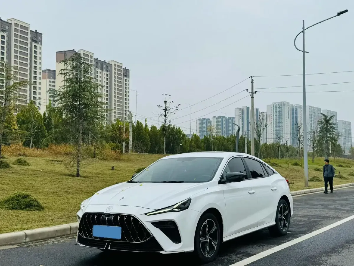2022 MG 5 Scorpio 1.5T 181HP L4 7DCT,autocango,china used car exporter,china ev exporter,chinese used car exporter,chinese used ev exporter