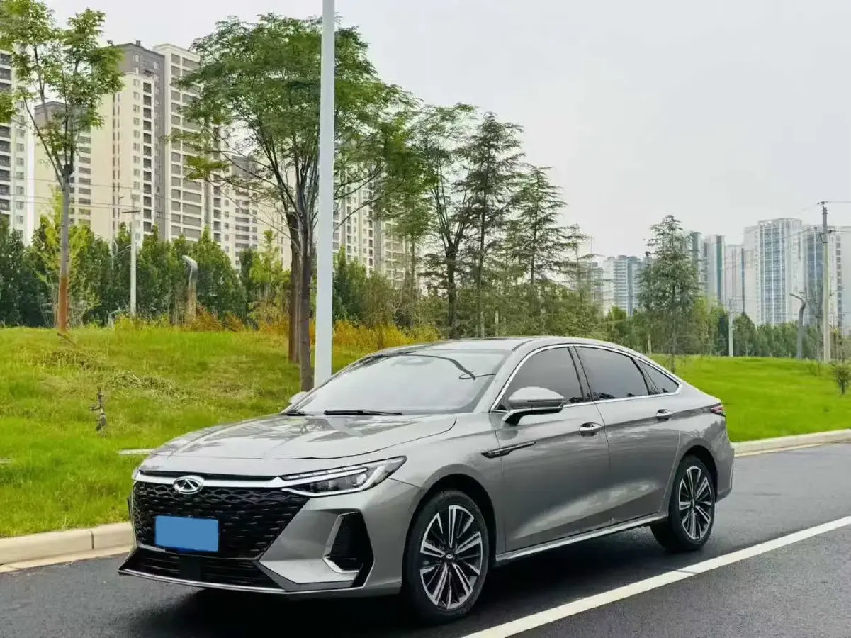 2025 Chery Arrizo 8 1.6T 197HP L4 7DCT