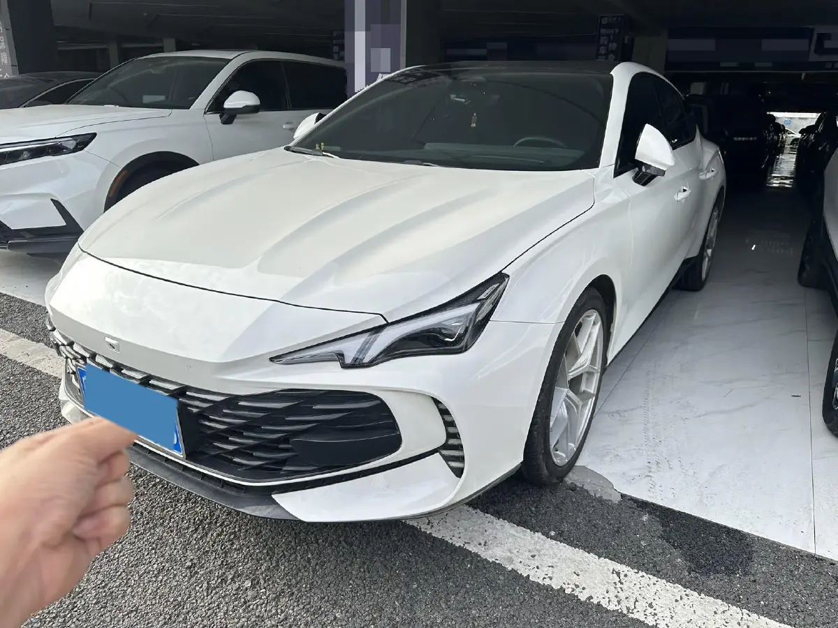 2025 MG 7 2.0T 261HP L4 9AT