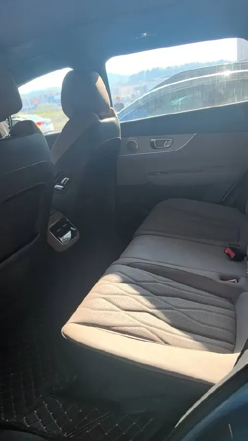 2025 Chery Tiggo8 PLUS C-DM 1.5T 156HP L4 1DHT PHEV,autocango,china used car exporter,china ev exporter,chinese used car exporter,chinese used ev exporter