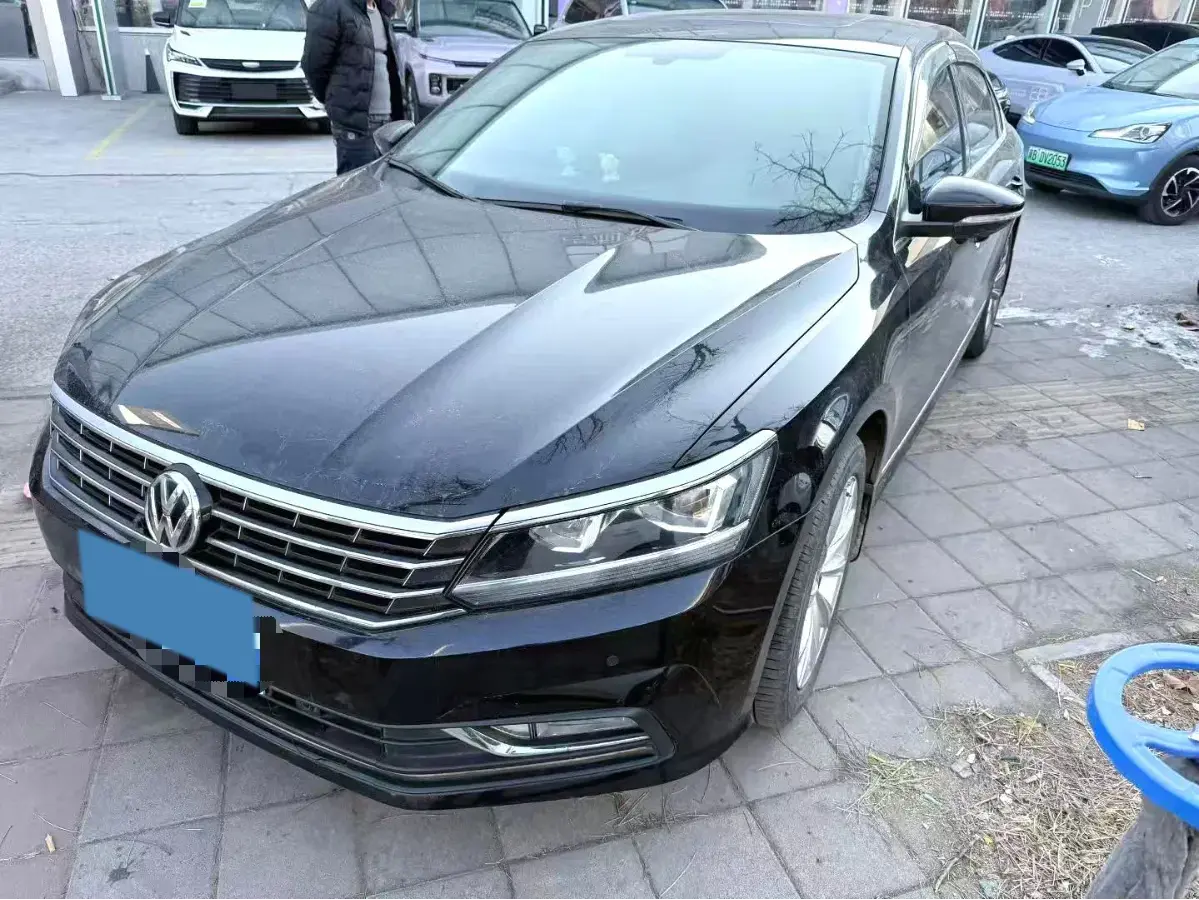 2017 Volkswagen Passat 1.8T 180HP L4 7DCT