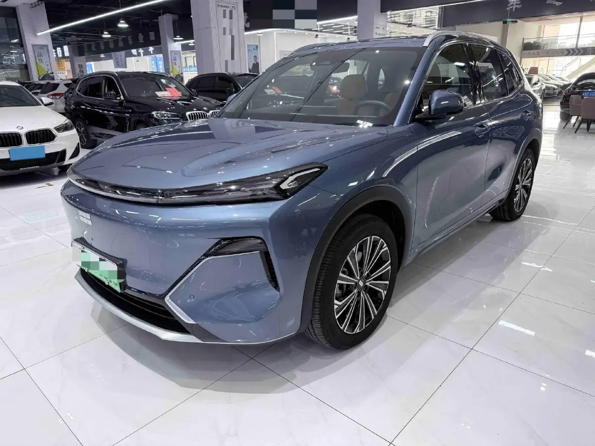 2025 BYD Sea Lion 05 DM-i 1.5L 101HP L4 E-CVT PHEV 18.3KWH