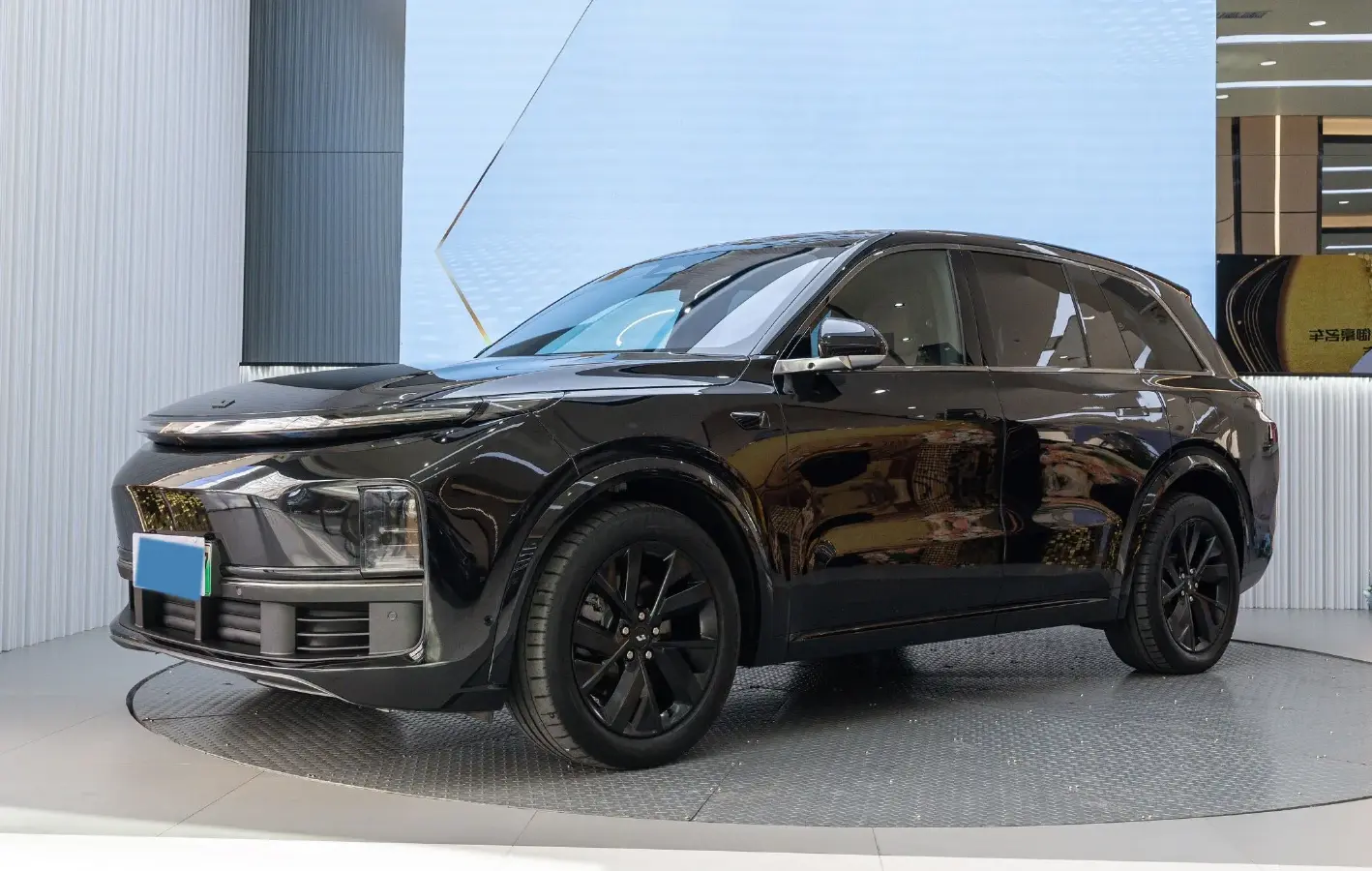 2023 Li L8 Range Extended 154HP REEV 40.9KWH