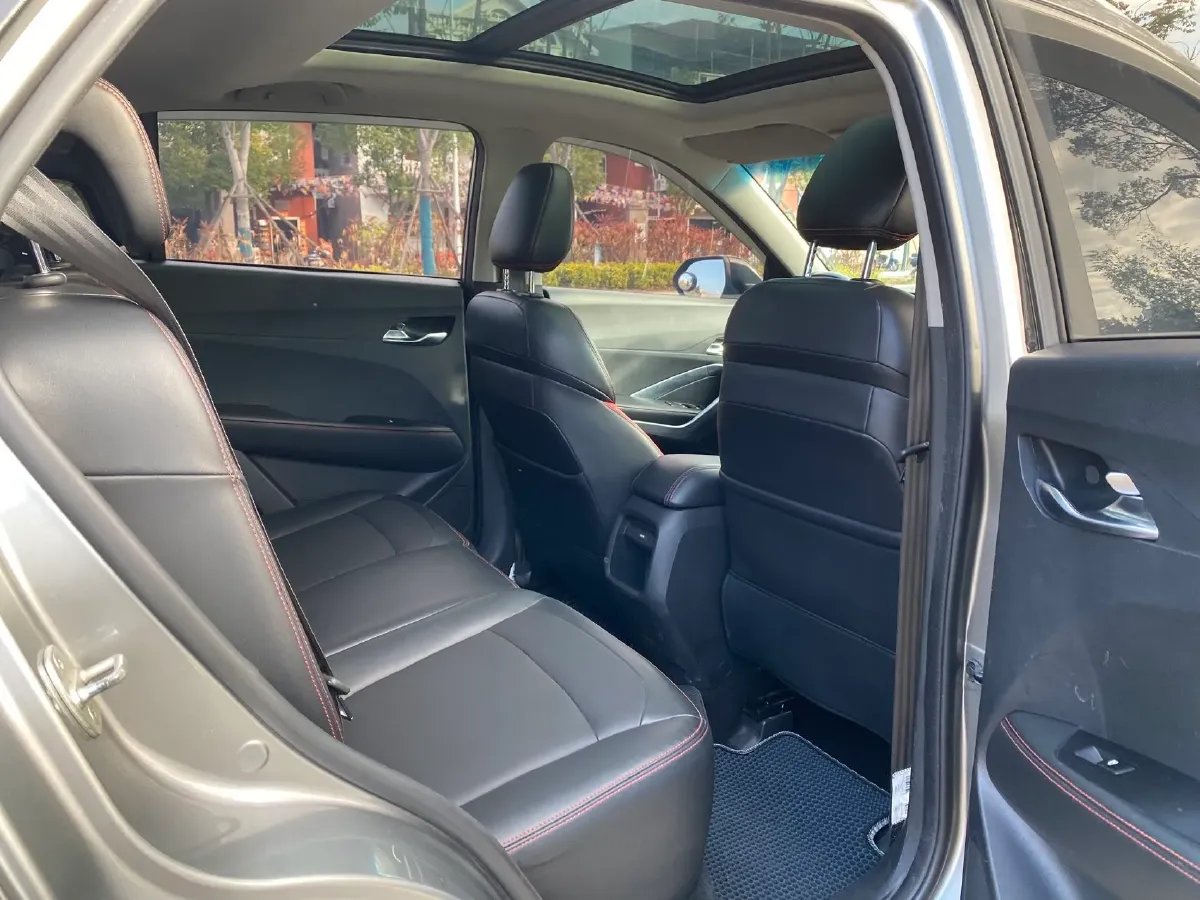 2019 Geely Emgrand GS 1.8L 133HP L4 6MT,autocango,china used car exporter,china ev exporter,chinese used car exporter,chinese used ev exporter