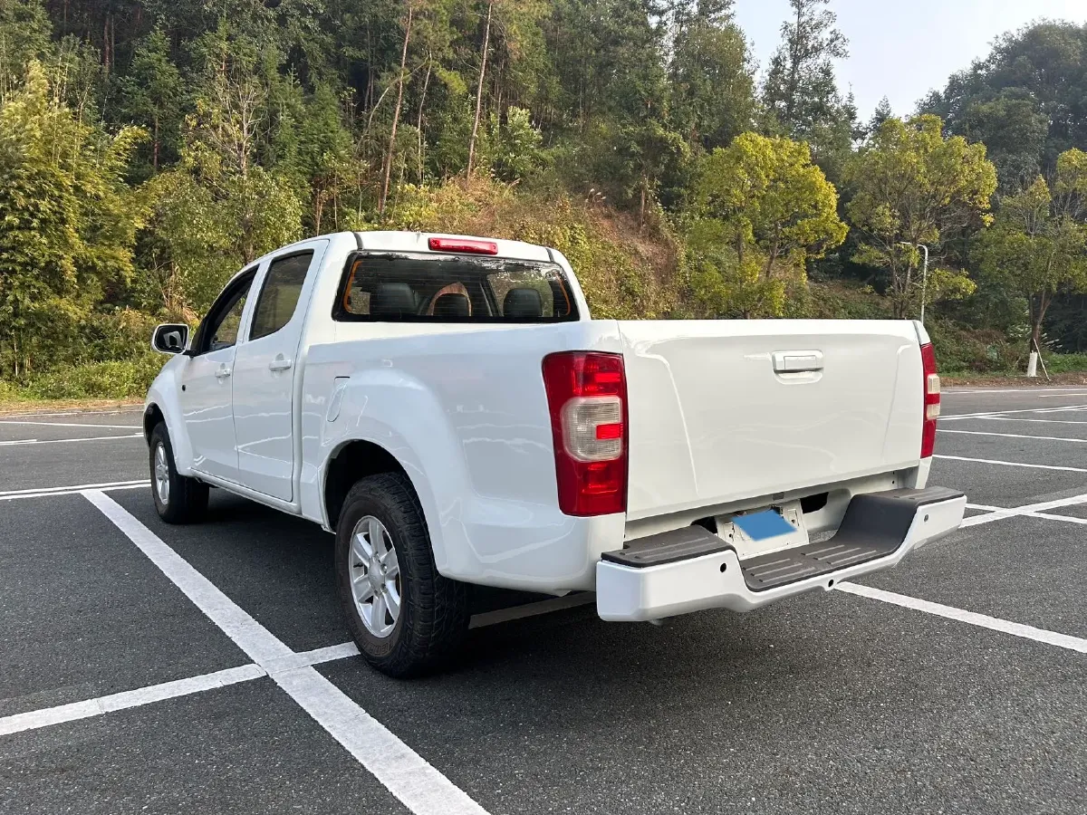 2018 FAW LanJian H6 2.5T 129HP L4 6MT,autocango,china used car exporter,china ev exporter,chinese used car exporter,chinese used ev exporter