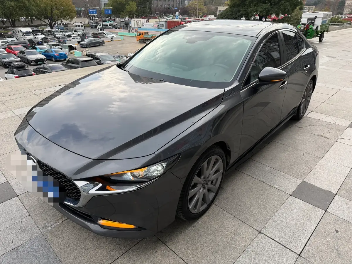 2020 Mazda 3 Axela 2.0L 158HP L4 6AT