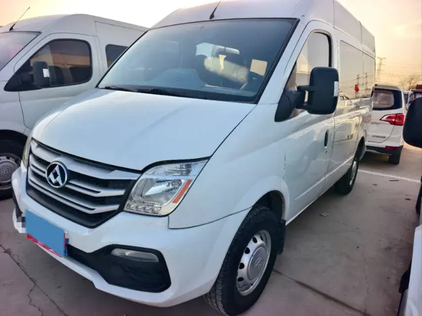2019 MAXUS XinTu V80 2.5T 136HP L4 6MT