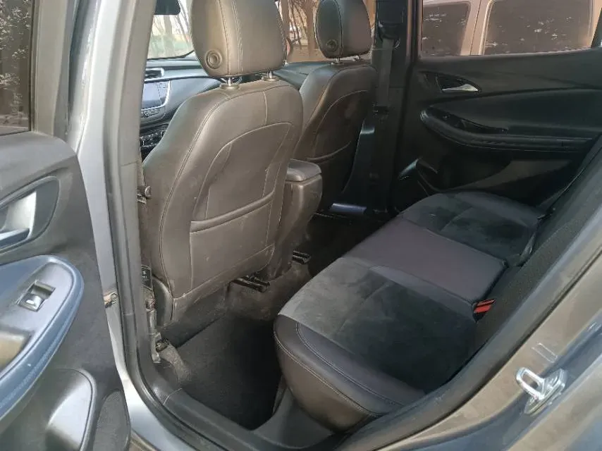 2020 Buick Encore GX 1.3T 165HP L3 CVT,autocango,china used car exporter,china ev exporter,chinese used car exporter,chinese used ev exporter