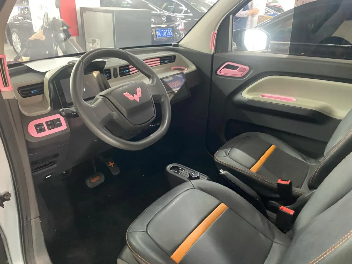 2021 WuLing HongGuang MINI EV BEV 9.3KWH,autocango,china used car exporter,china ev exporter,chinese used car exporter,chinese used ev exporter