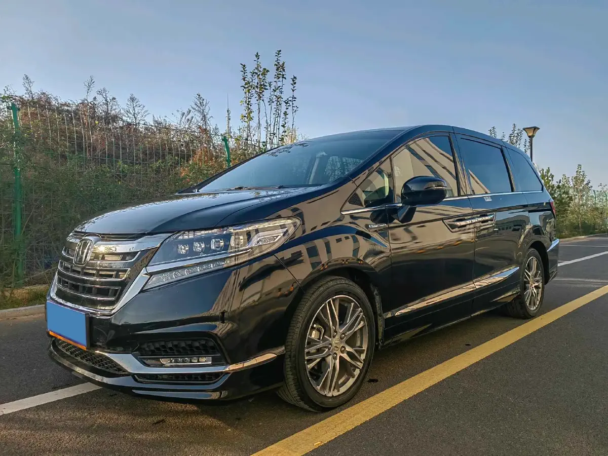 2019 Honda Elysioin 2.0L 146HP L4 E-CVT Hybrid