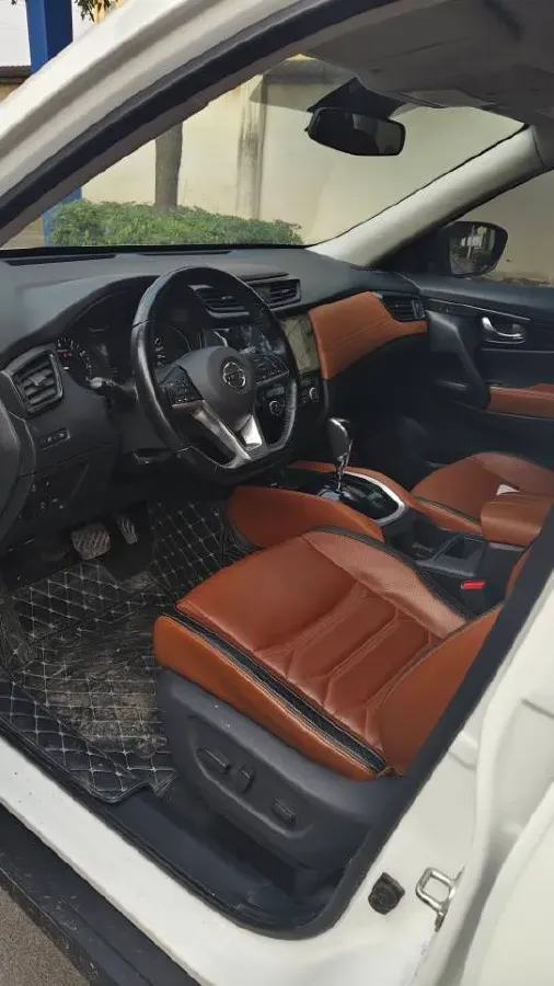 2020 Nissan X-Trail 2.0L 154HP L4 CVT,autocango,china used car exporter,china ev exporter,chinese used car exporter,chinese used ev exporter