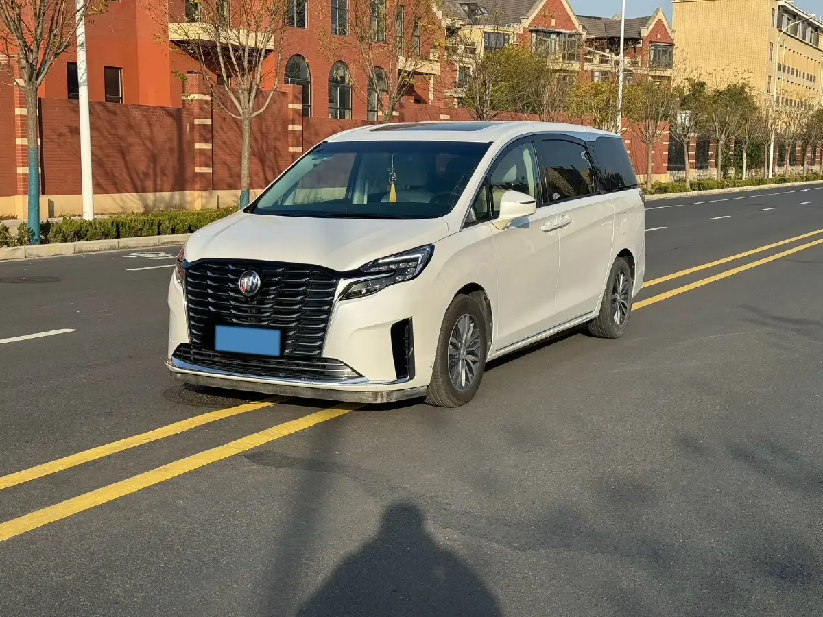 2023 Buick GL8 2.0T 237HP L4 9AT