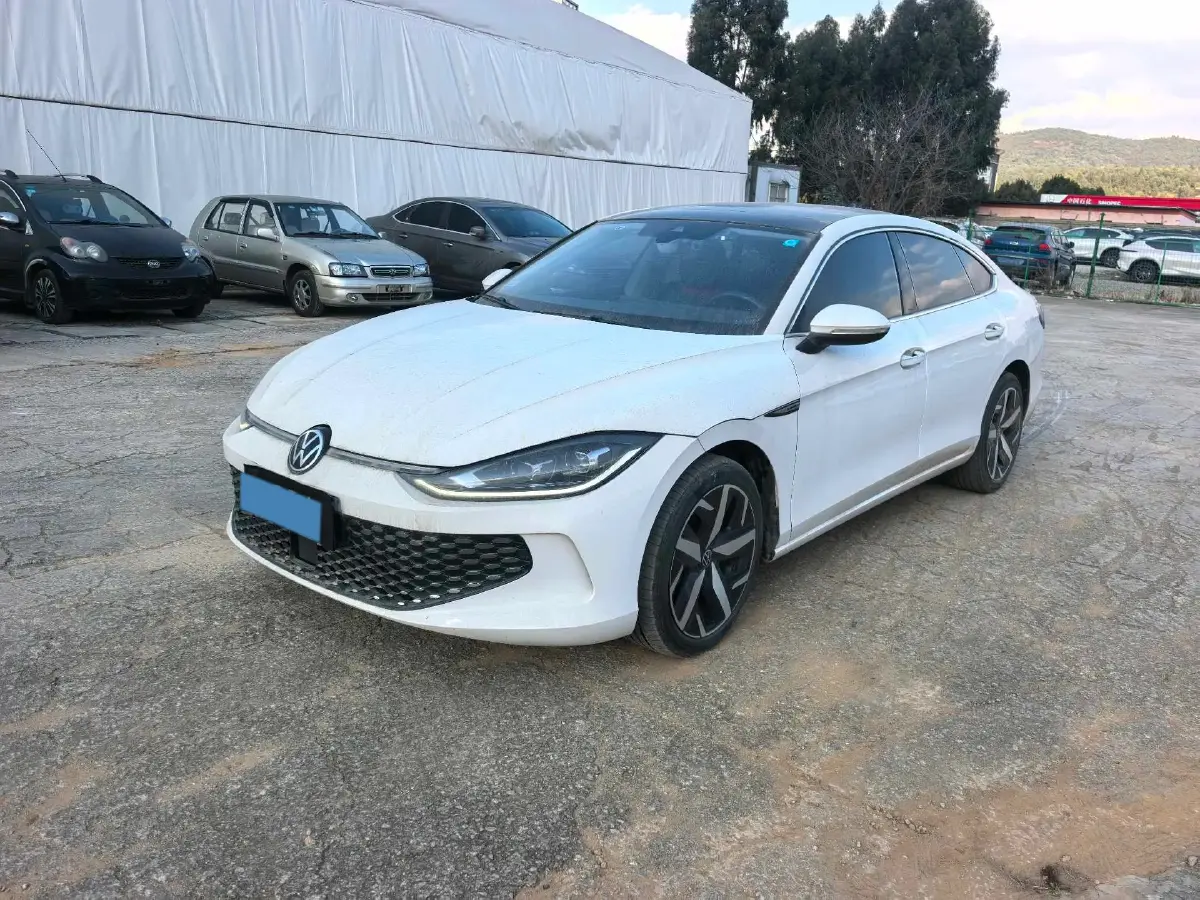 2022 Exceed TXL 2.0T 261HP L4 7DCT