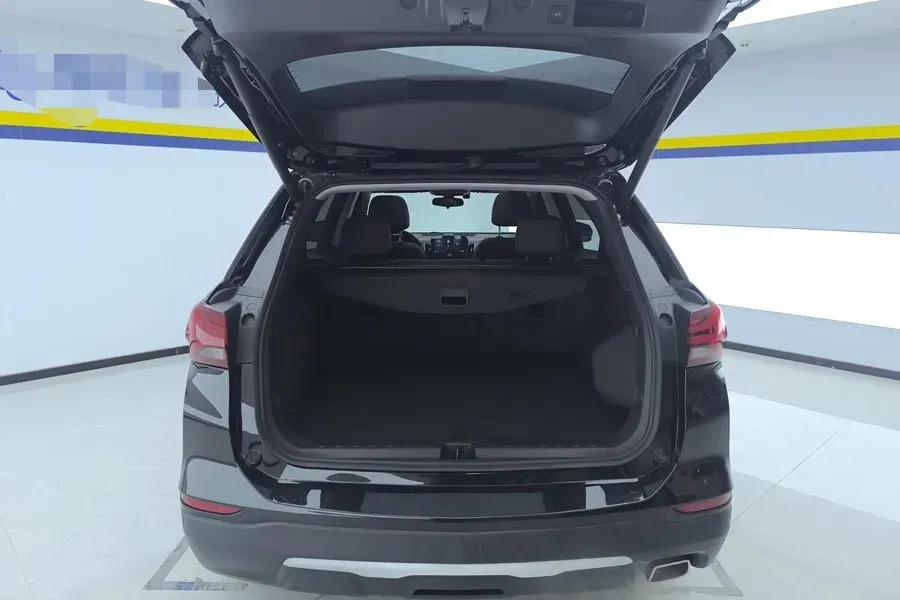 2022 Chevrolet Equinox 1.5T 169HP L4 6AT,autocango,china used car exporter,china ev exporter,chinese used car exporter,chinese used ev exporter