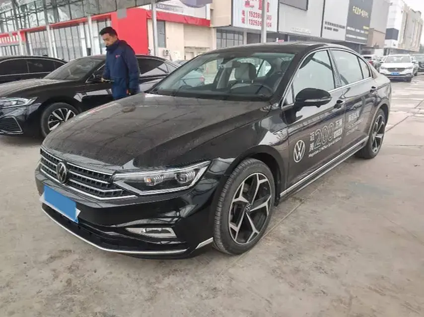 2023 Volkswagen Magotan 2.0T 186HP L4 7DCT