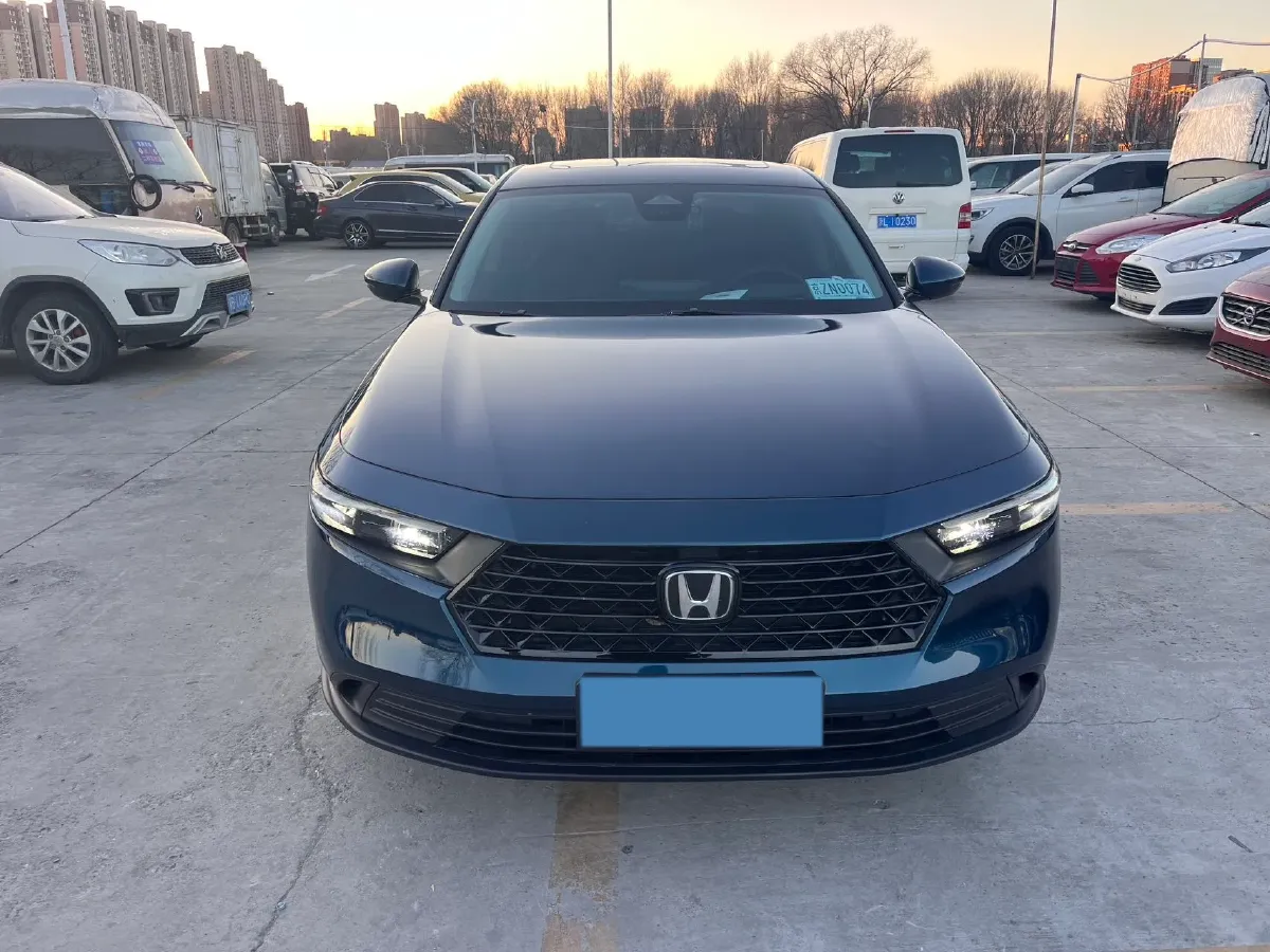 2023 Honda Accord 1.5T 192HP L4 CVT,autocango,china used car exporter,china ev exporter,chinese used car exporter,chinese used ev exporter