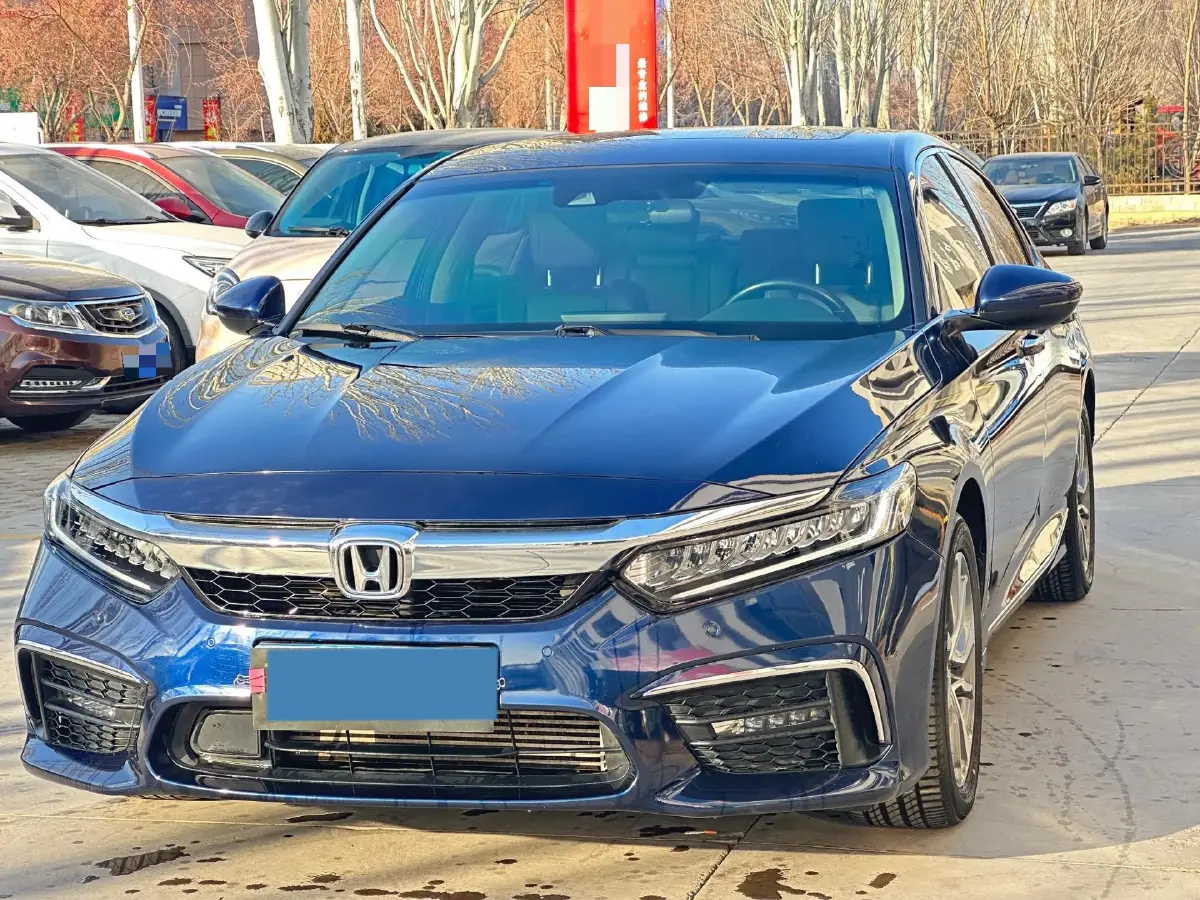 2019 Honda Inspire 1.5T 194HP L4 CVT