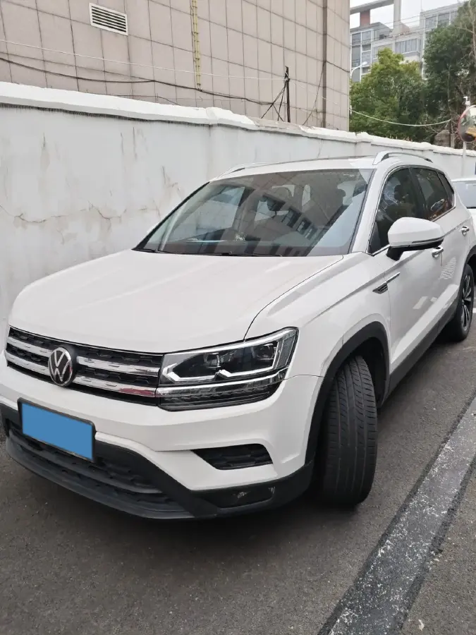 2021 Volkswagen Tharu 1.4T 150HP L4 7DCT