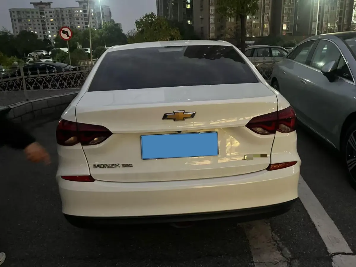 2022 Chevrolet Monza 1.5L 113HP L4 6AT,autocango,china used car exporter,china ev exporter,chinese used car exporter,chinese used ev exporter