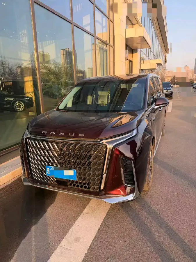 2023 MAXUS G90 2.0T 234HP L4 8AT