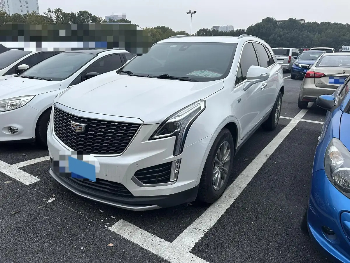2021 Cadillac XT5 2.0T 237HP L4 9AT