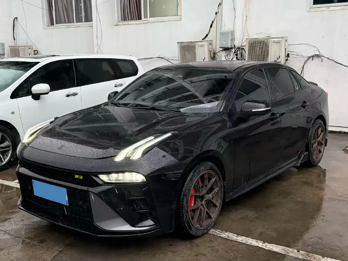 2023 LYNK&CO 03 2.0T 254HP L4 7DCT