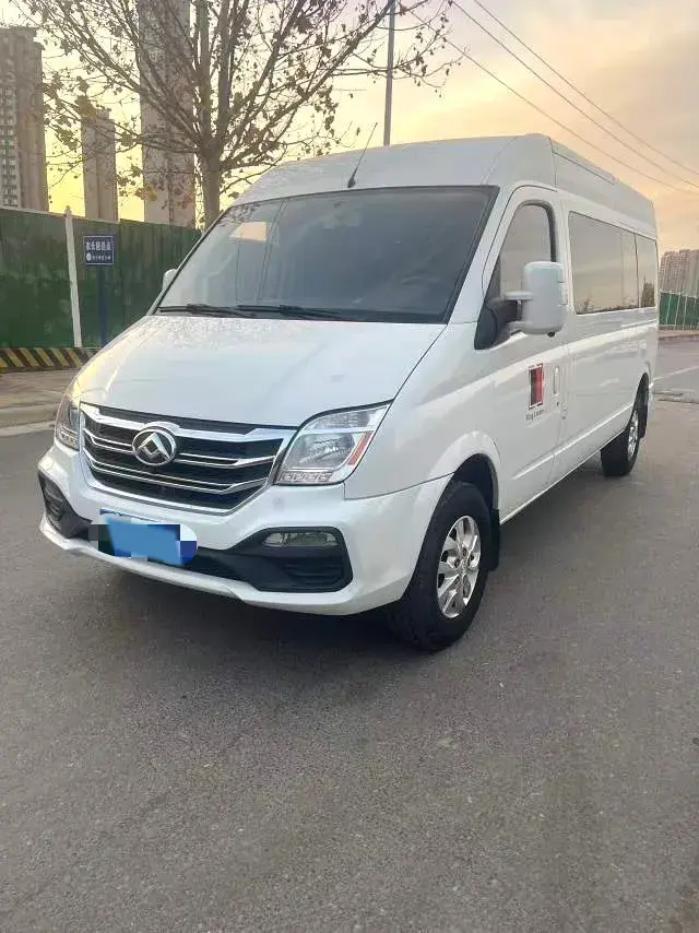 2019 MAXUS XinTu V80 2.0T 139HP L4 6MT