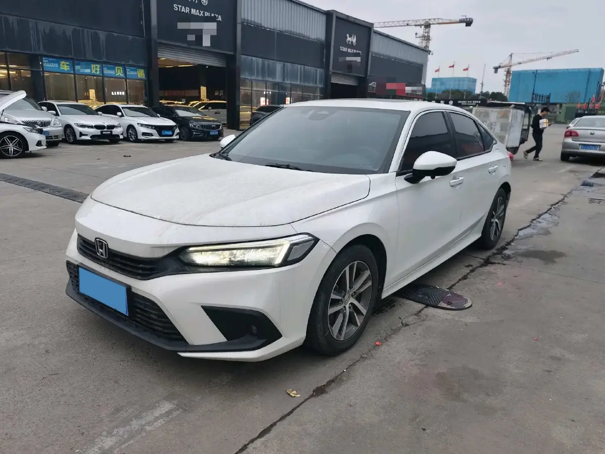 2023 Honda Civic 1.5T 182HP L4 CVT