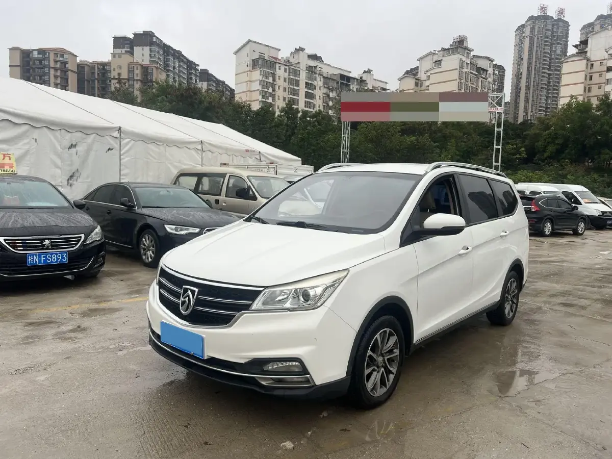 2017 BaoJun 730 1.5T 150HP L4 6MT