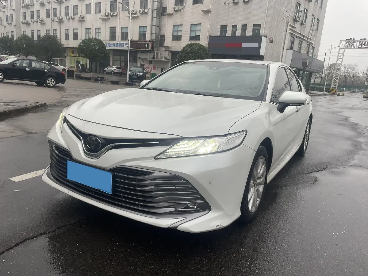 2019 Toyota Camry 2.0L 178HP L4 CVT,autocango,china used car exporter,china ev exporter,chinese used car exporter,chinese used ev exporter