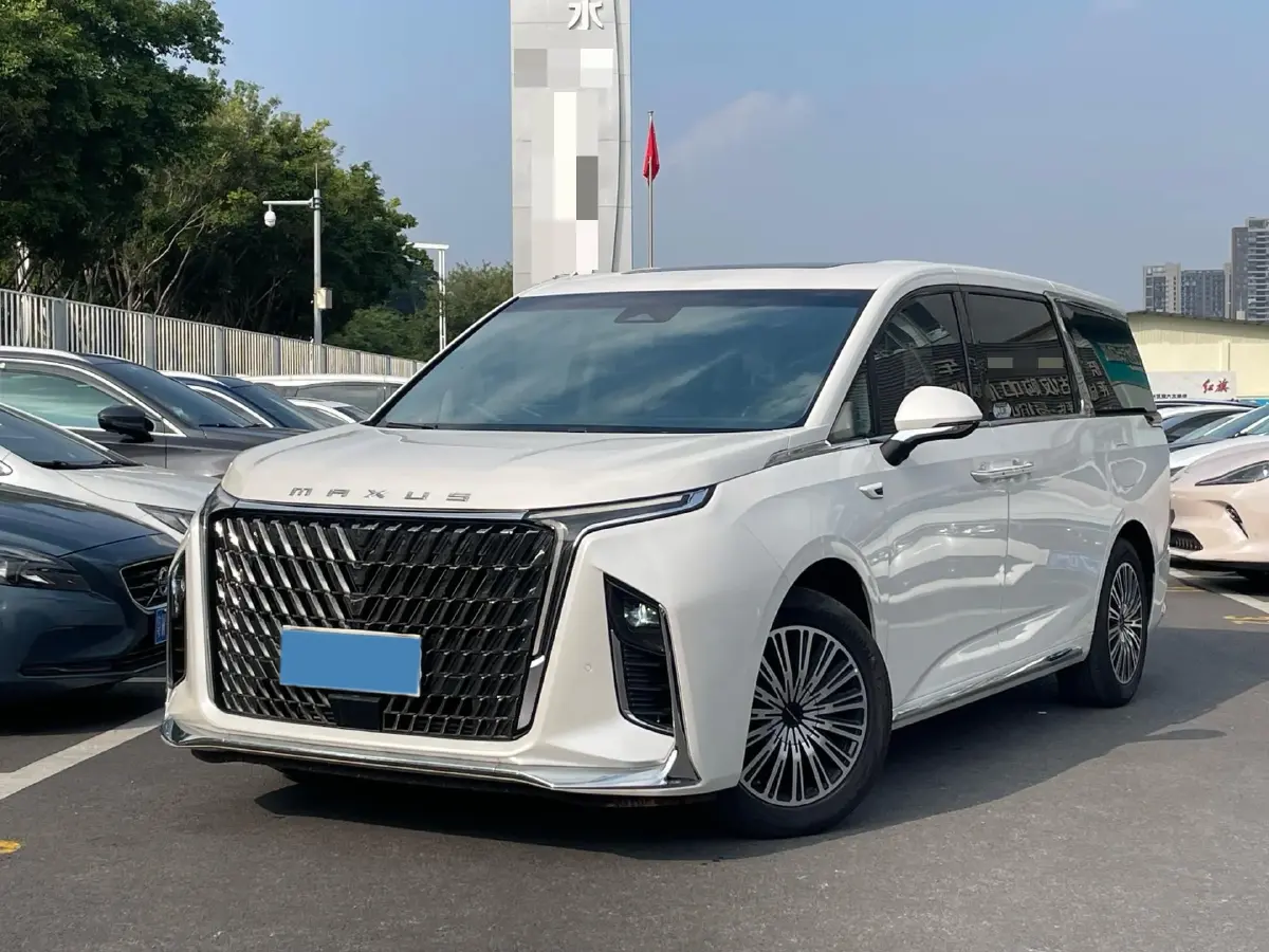 2024 MAXUS G90 2.0T 234HP L4 8AT