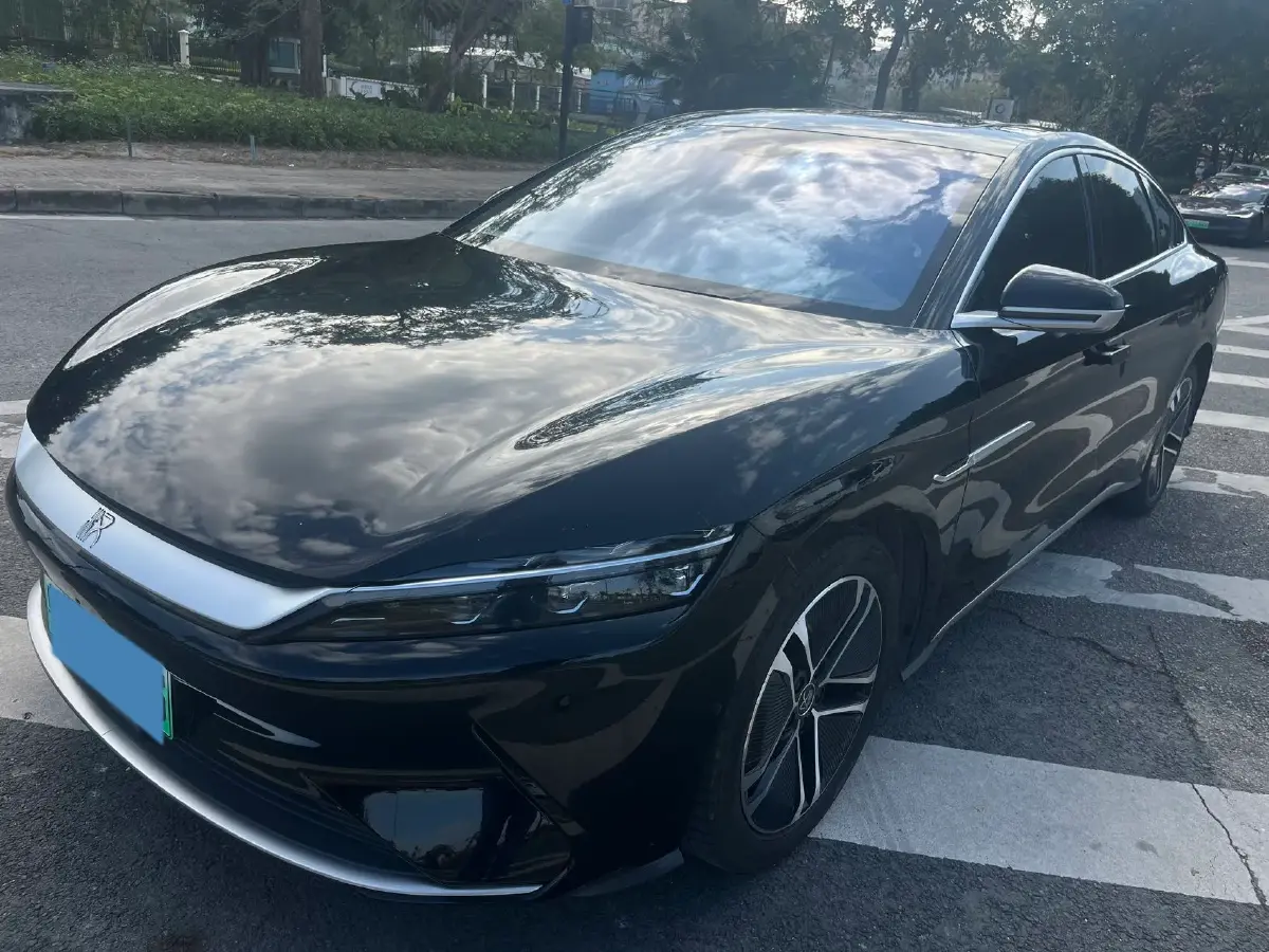 2020 Lincoln MKZ 2.0T 196HP L4 6AT